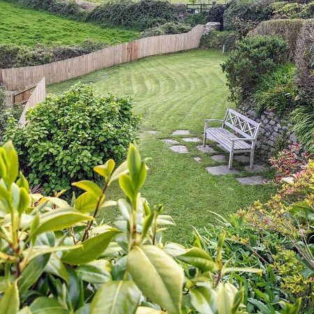 Seaside Holiday Cottage Near Beach Charlestown  Exterior photo